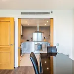 Convenient Urban Pad In Paddington