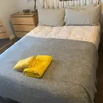 Spacious 1-Bed Flat In North Kensington