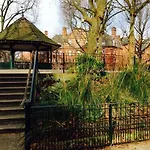 Centrally Located London Apartment