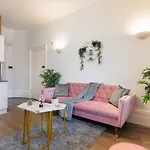 Cosy Flat In Central London