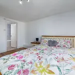 Lovely One Bedroom Flat On Edgware Road #03