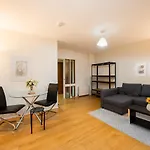 Amazing 2Bed In Canary Wharf