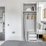 Blueground Fulham Open Plan 5 Mins Nr Tube Lon-146