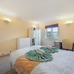 1 Bed Apartment City Of London Whitechapel