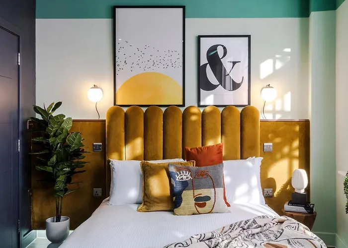 Your Apartment I Brixton