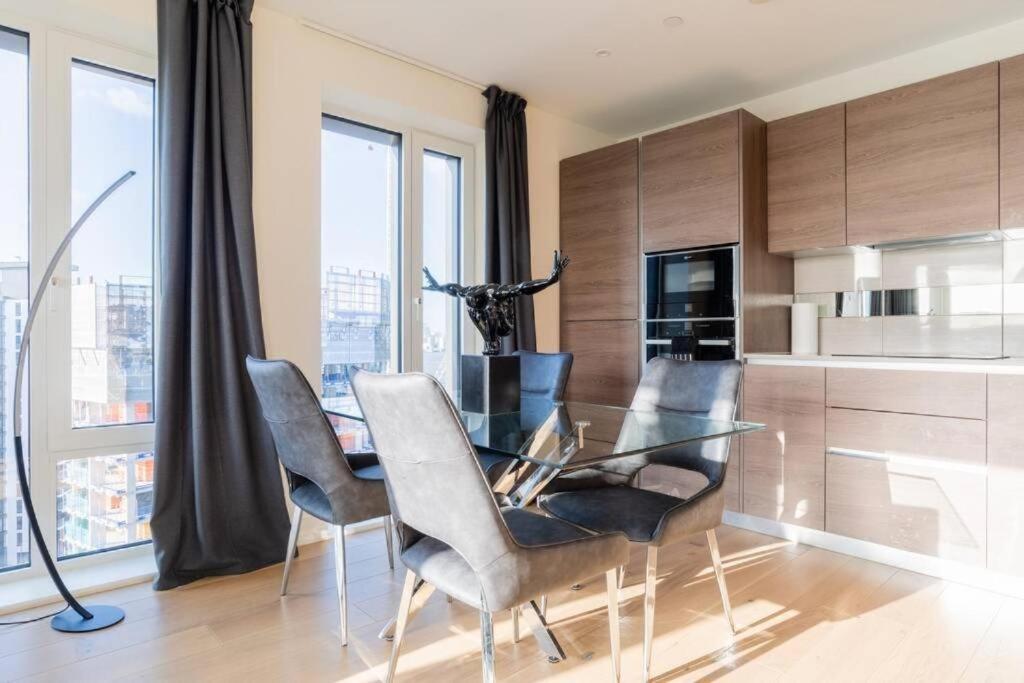 Luxury River Side Penthouse Lejlighed *