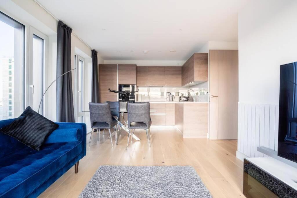 Lejlighed Luxury River Side Penthouse