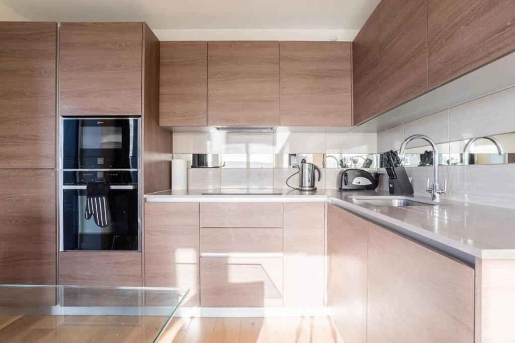 Luxury River Side Penthouse Lejlighed *