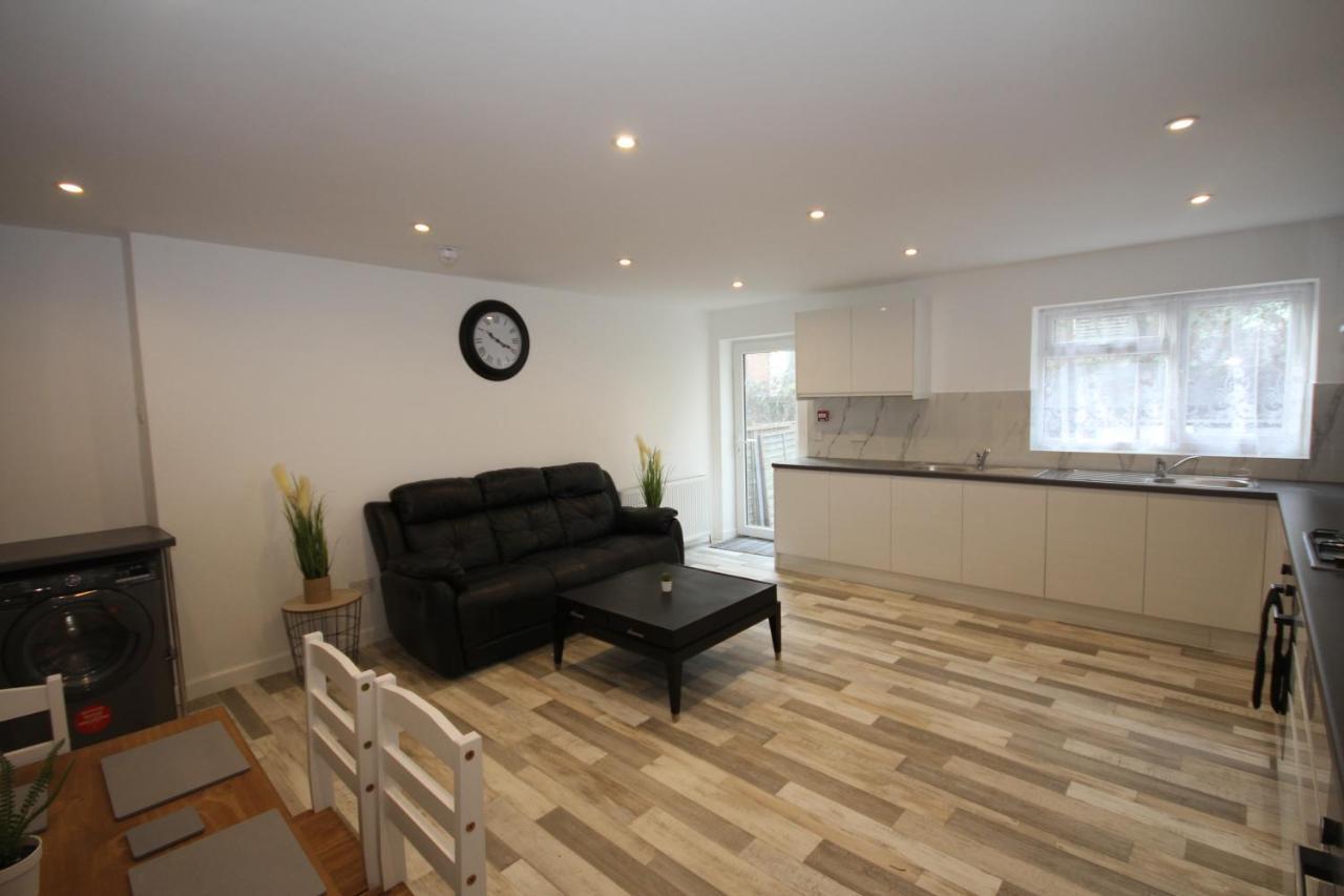 Vakantiehuis The Wembley House *