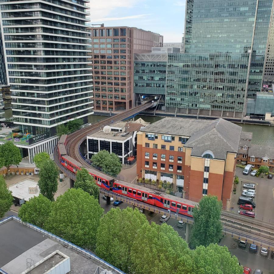 Captivating 2-bed In Canary Wharf Londres