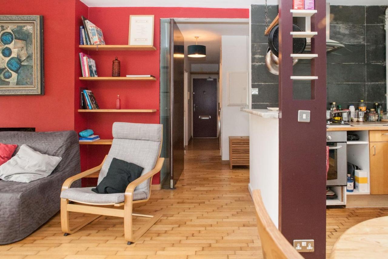 Pass The Keys Spacious Kennington Apartment, 4 Mins From Station London