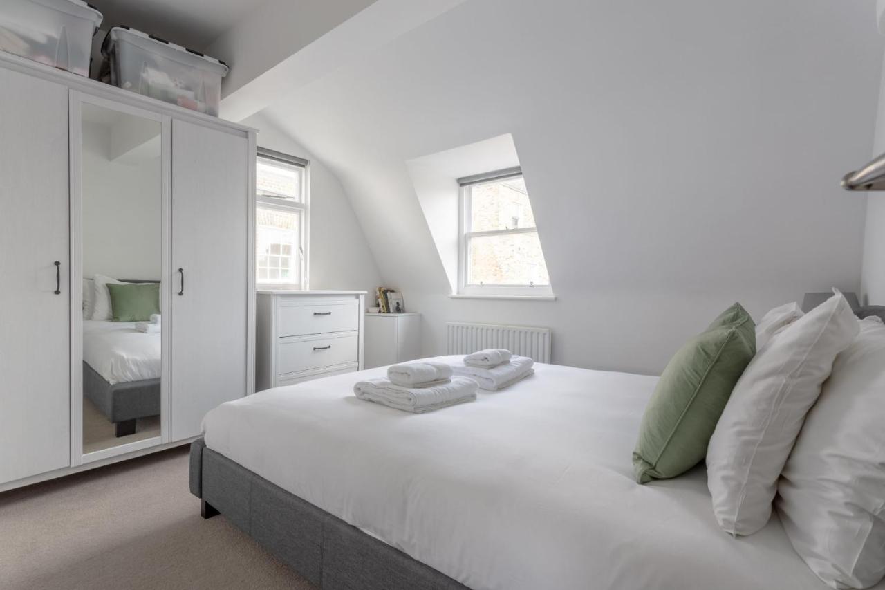 Bright & Airy 1 Bedroom In Apartment *