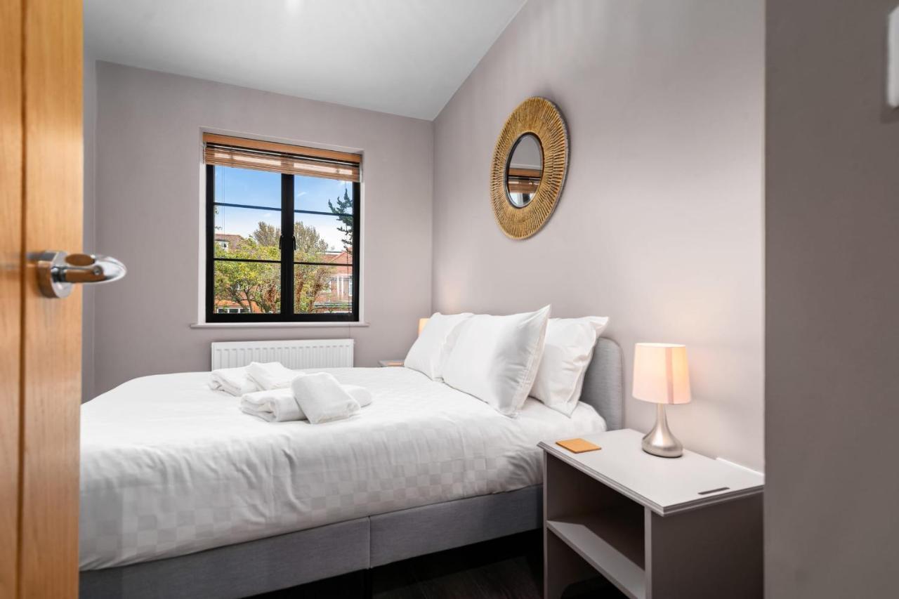 Lovely 2-bed - Hosted By Guestready Ferienhaus