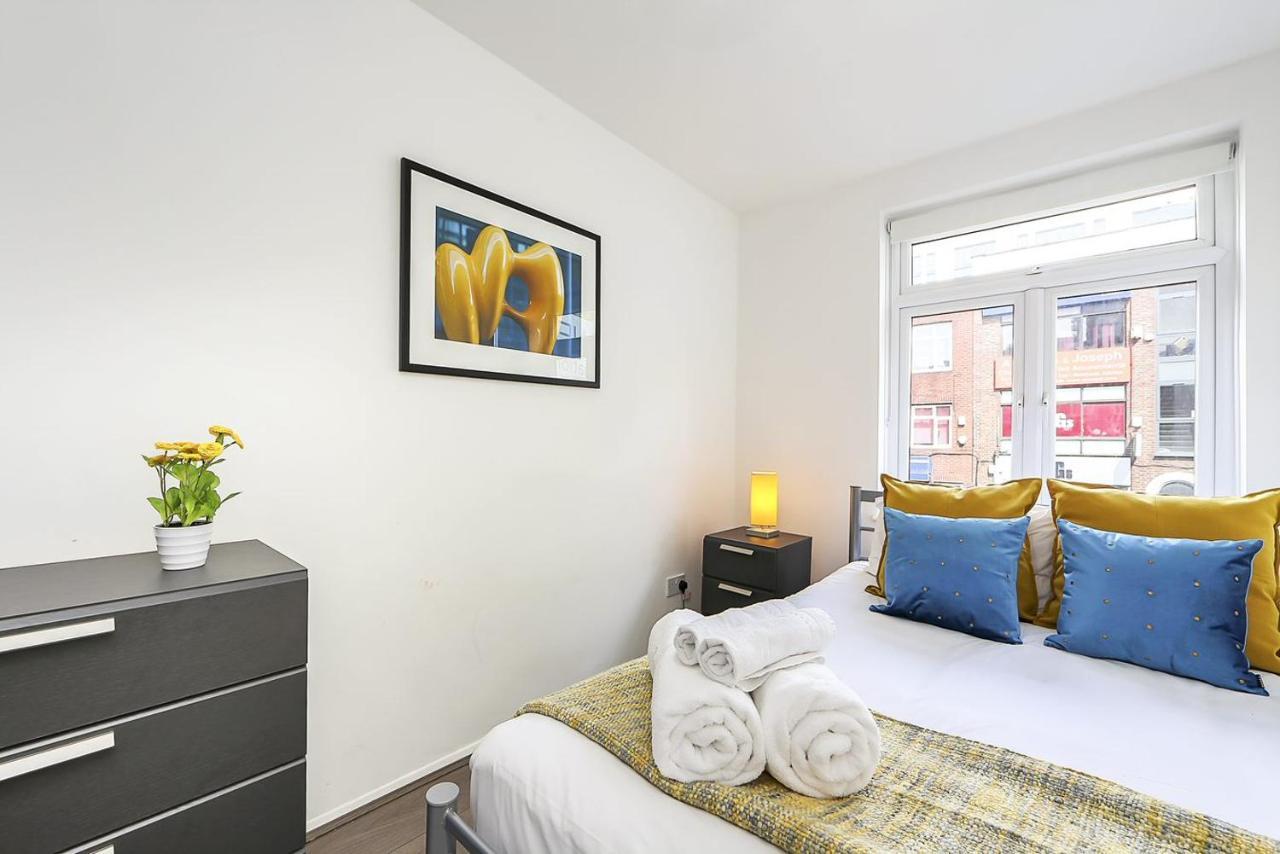 Apartment Finsbury Park Station Apartment! London