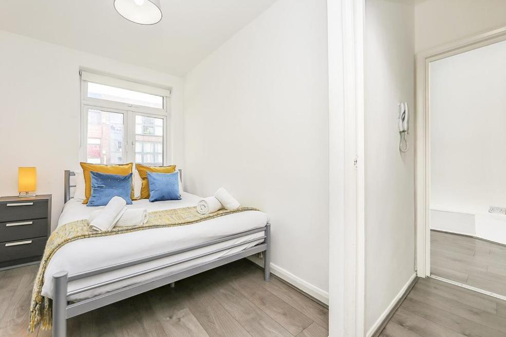 Finsbury Park Station Apartment! Apartment