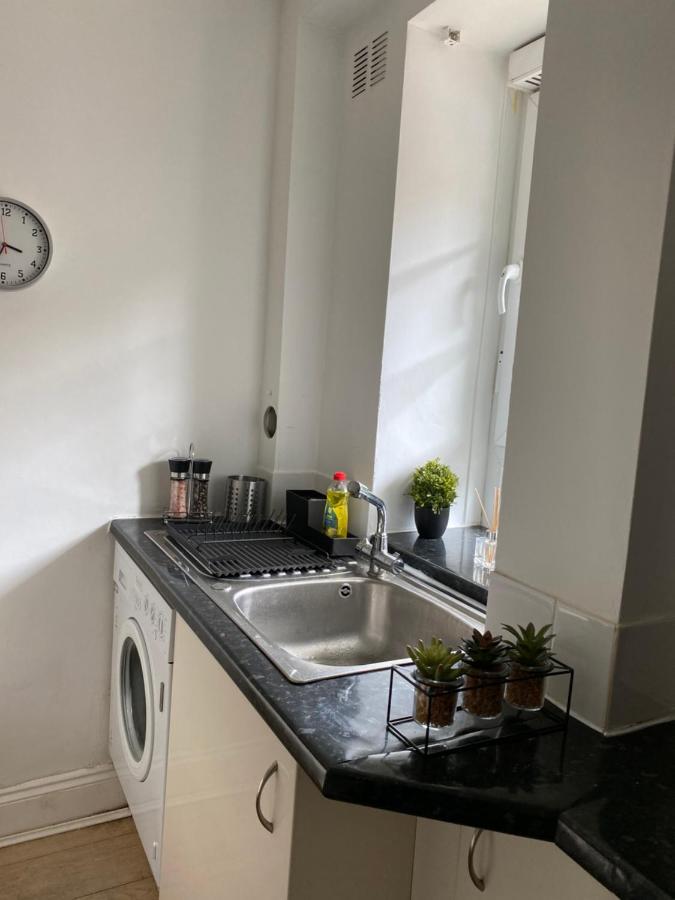 Minutes From The Shard Appartement Londen