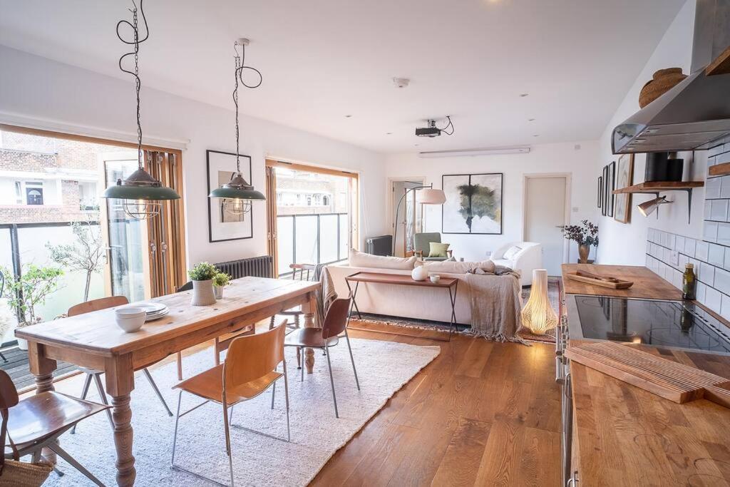 Penthouse At The Old Tea Factory Lejlighed London