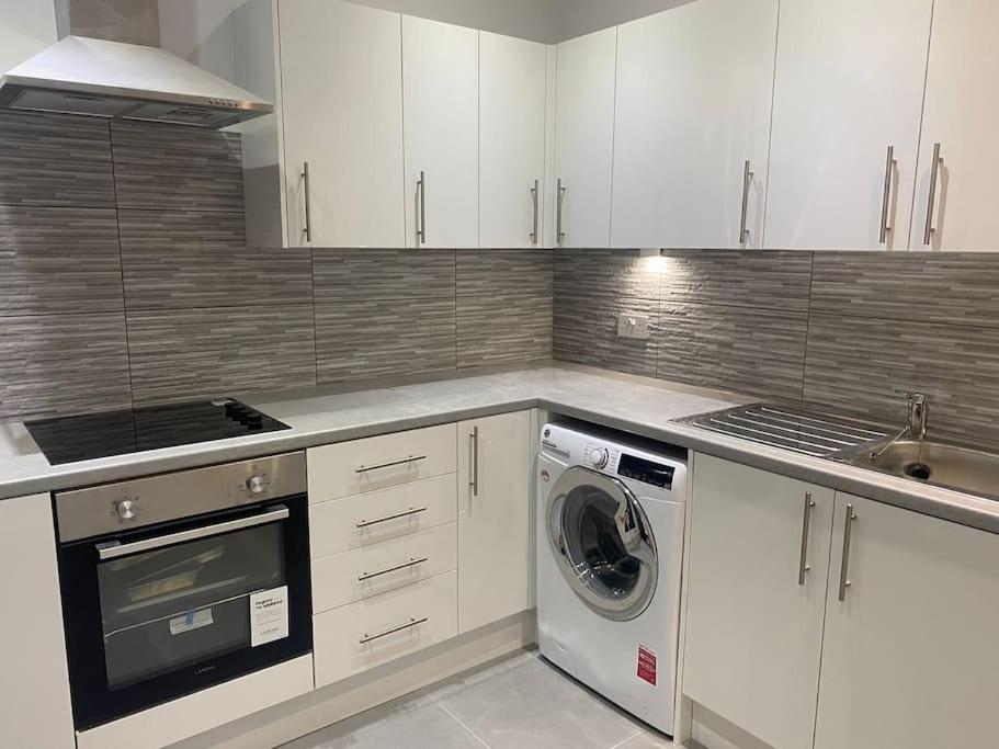 Lägenhet Private Garden 1bed Studio Apart Battersea Perfect For Coupled Or Solo Travellers Pet Friendly Free Netflix & Wifi *