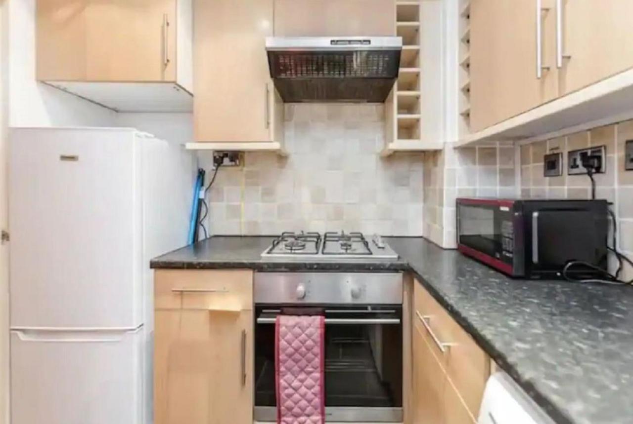 Aplacetostay Apartment, Zone 1 Bon Privatunterkunft London