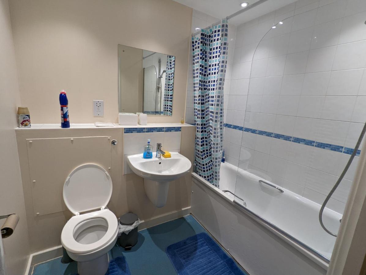 Modern Close To Central Leilighet *