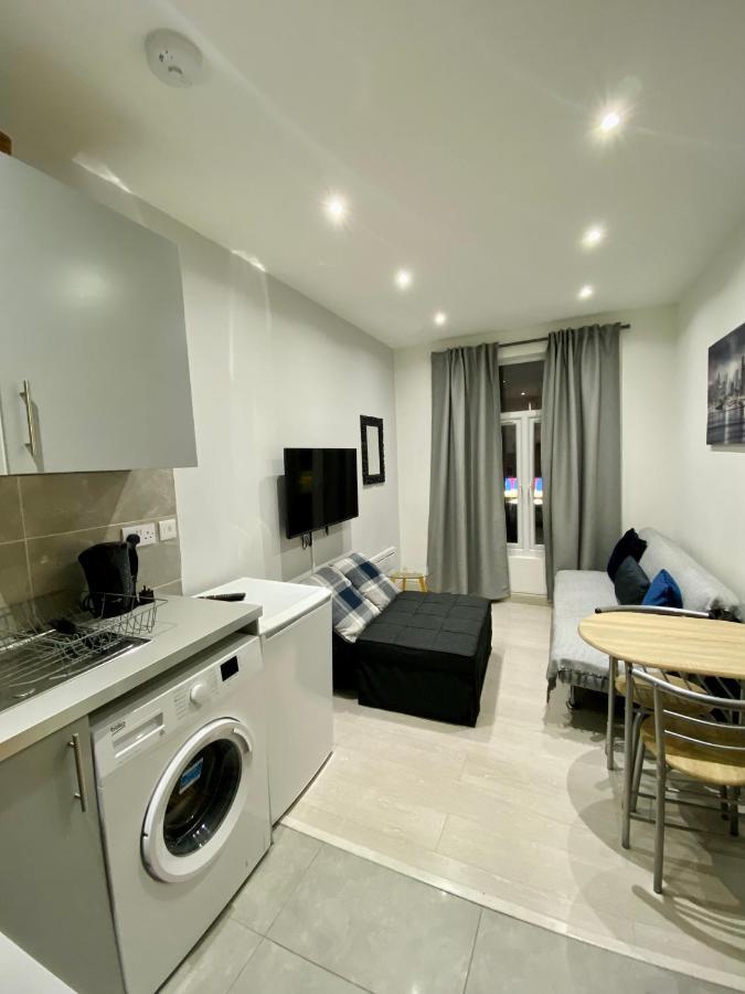 424 Edgwar Road Appartamento