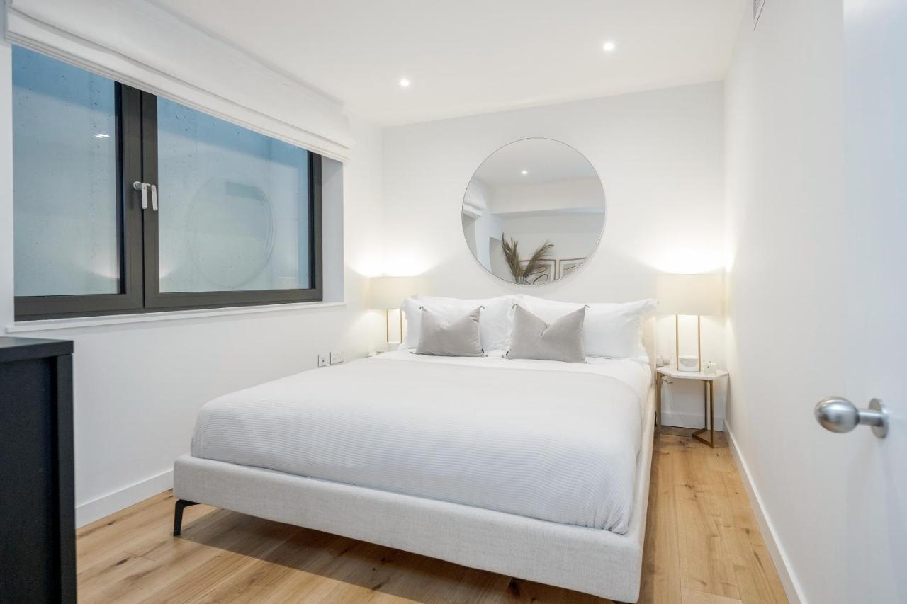 Hébergement de vacances Luxury Mayfair Townhouse With Ac 3br 3ba *