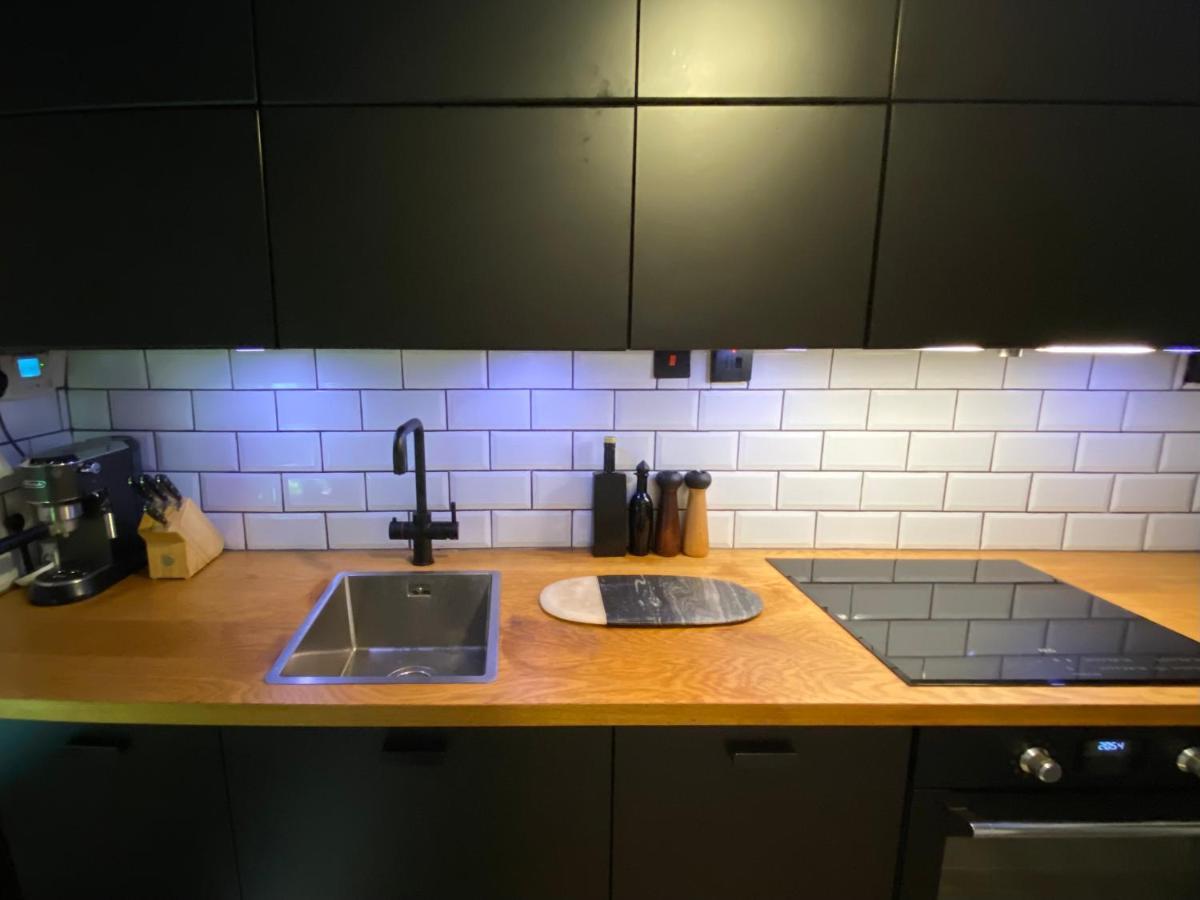 Centrally Located Apartment London
