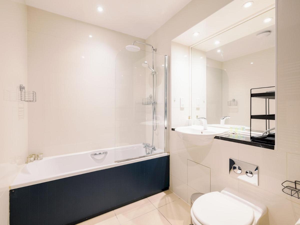 Pass The Keys Stylish - Prime Location Apartment London