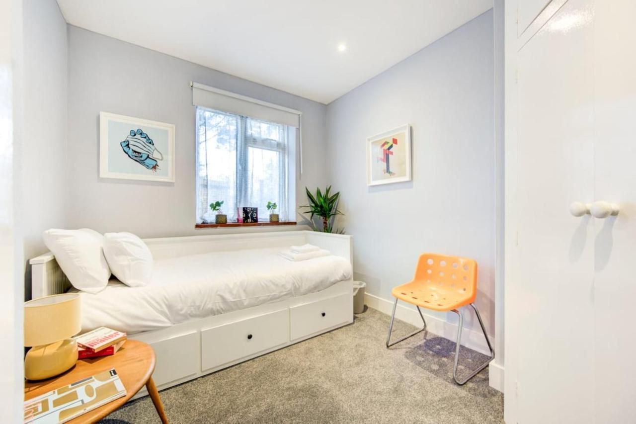 Apartment Guestready - Stylish Getaway Near Tooting Station London