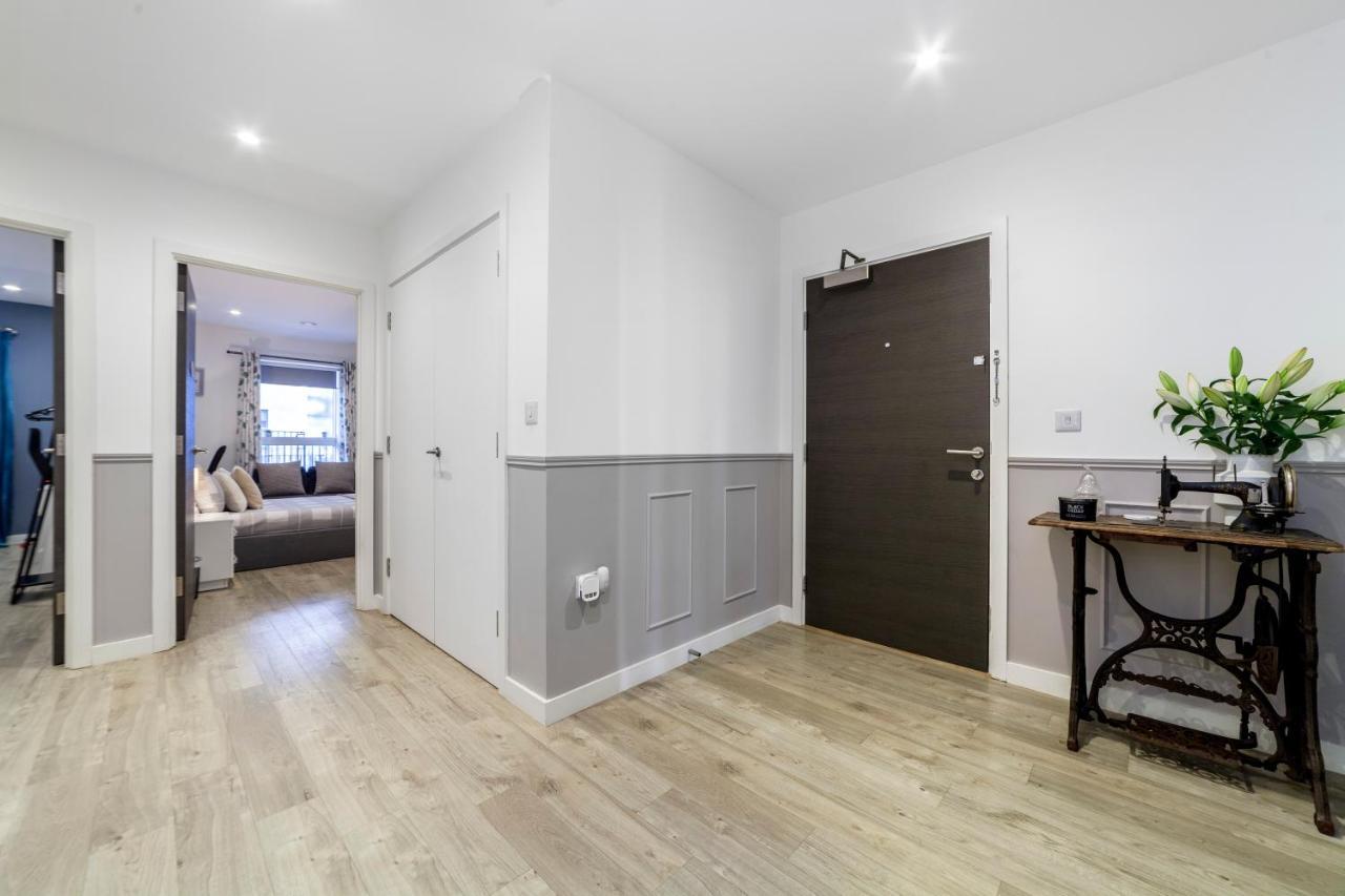 Private Double Bd With Optional Balcony, 15 Mins To Cc London