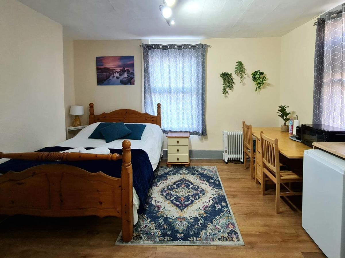 Lovely Private Near Central Lejlighed