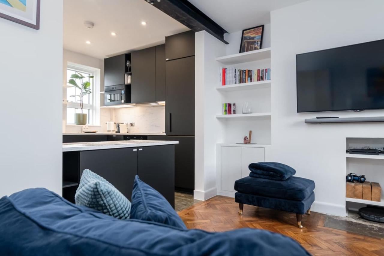 Apartment In Vauxhall Near Big Ben London