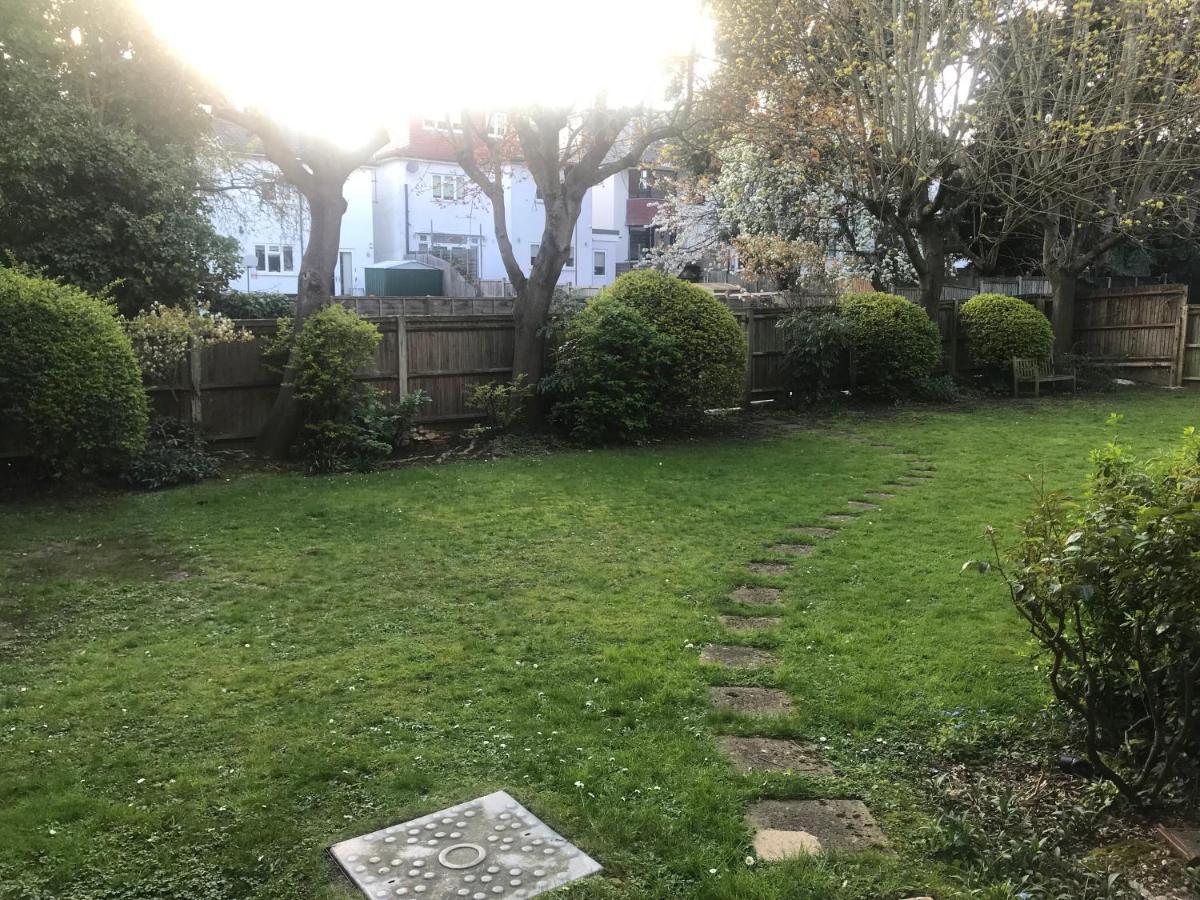 Hendon Central, Private Ensuite Londres