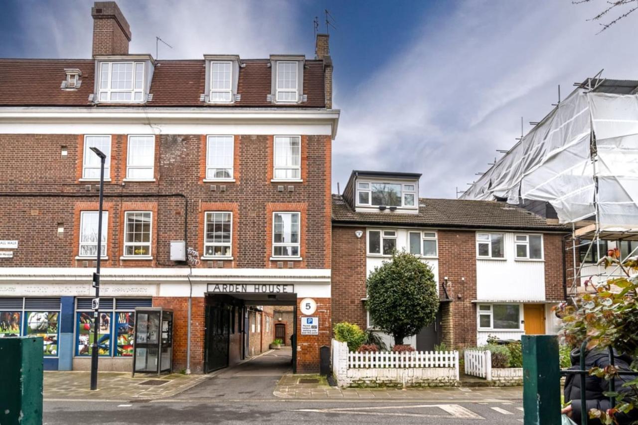 Apartment In Vauxhall Near Big Ben London