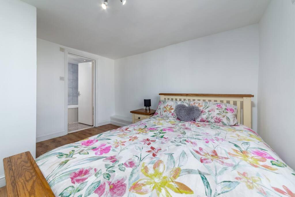 Appartement Lovely One Bedroom Flat On Edgware Road #03 *