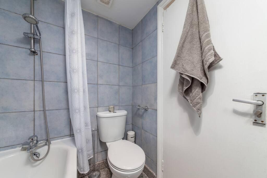 Lovely One Bedroom Flat On Edgware Road #03 Appartement *