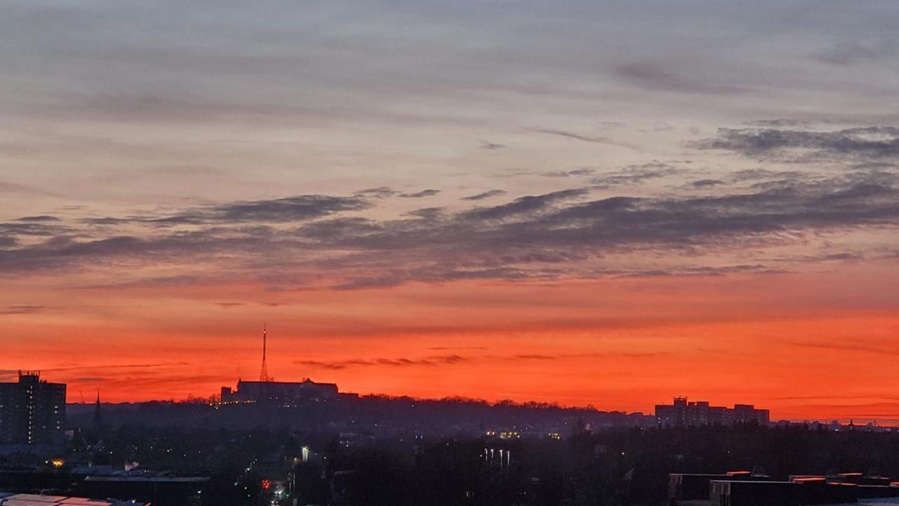 Lejlighed Sunny Luxury Skyline Flat Near Alexandra Palace, Tottenham Stadium & Drumsheds London