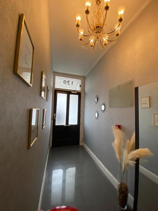 Apartment Holland Road