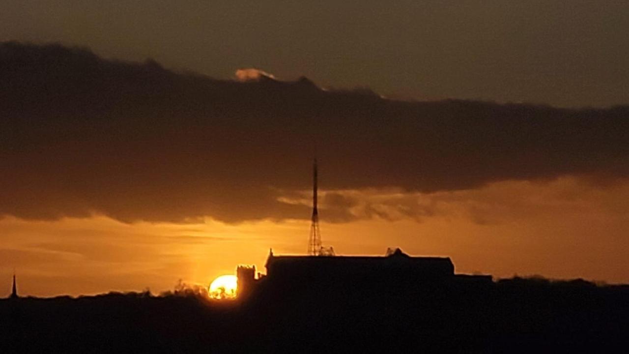 Lejlighed Sunny Luxury Skyline Flat Near Alexandra Palace, Tottenham Stadium & Drumsheds London