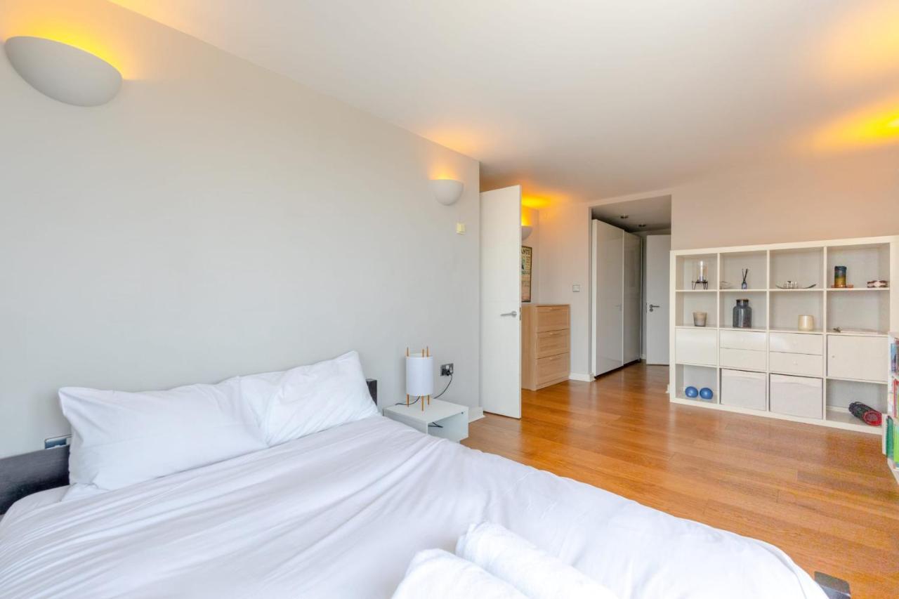 Lovely 2bd Flat With Balcony - Stoke Newington Lejlighed *