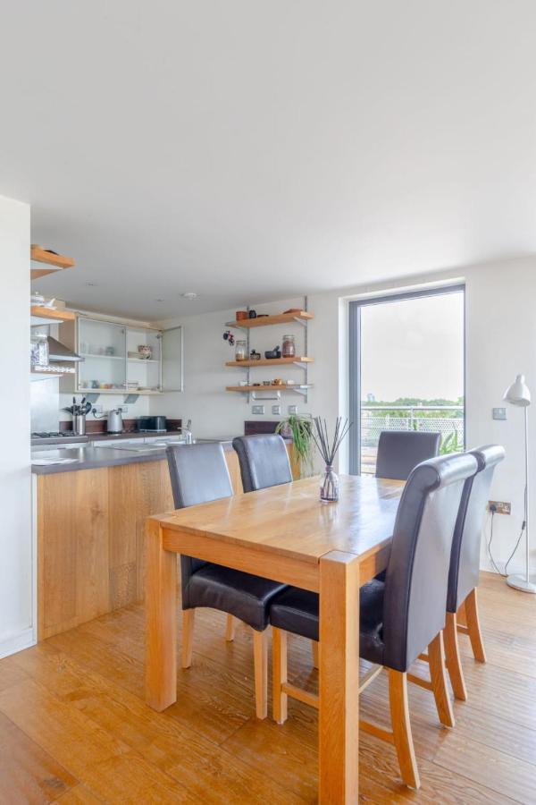 Lejlighed Lovely 2bd Flat With Balcony - Stoke Newington