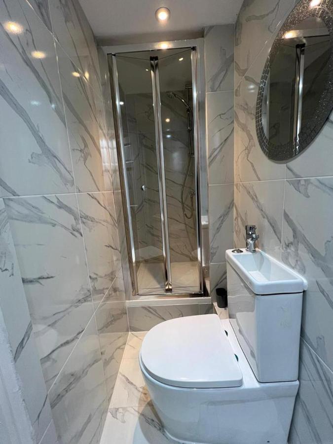 Apartment Three Bedrooms Three Bathrooms Sweet Flat *