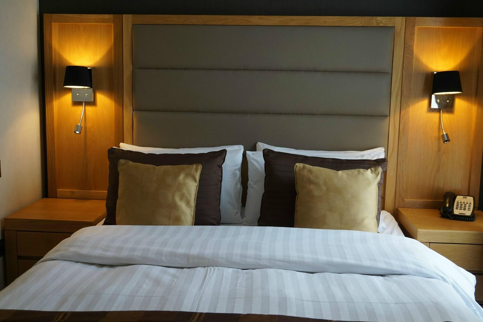 Mornington Kensington, Bw Premier Collection 4* Londra