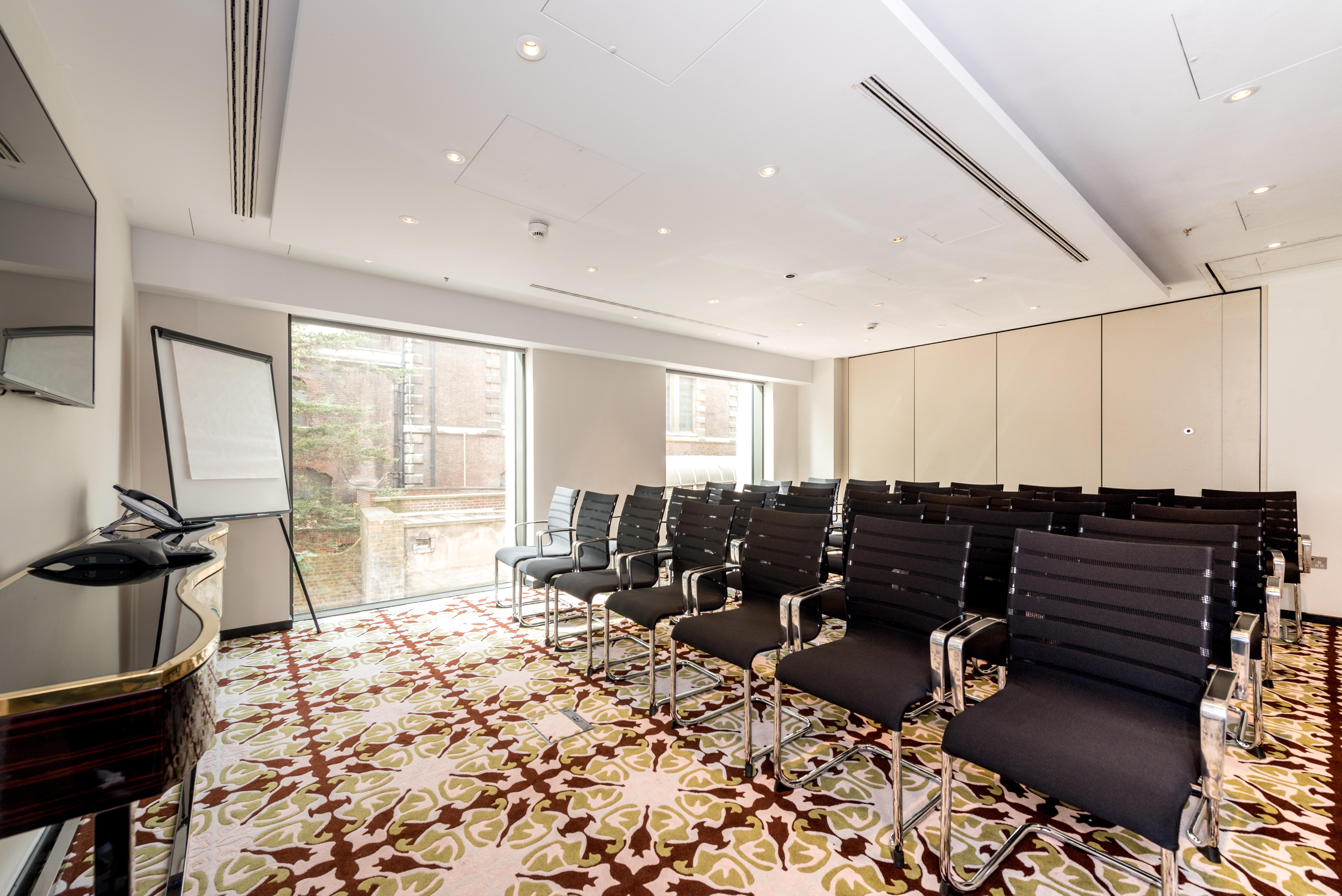 Hotel Saint London Hotell 4*