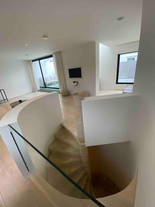 Holiday home Stunning 4 Bed Mews House With Patio London