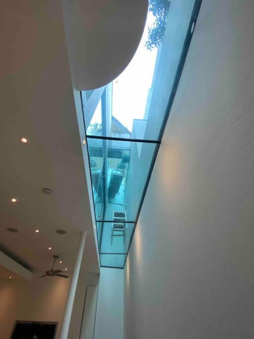 Holiday home Stunning 4 Bed Mews House With Patio