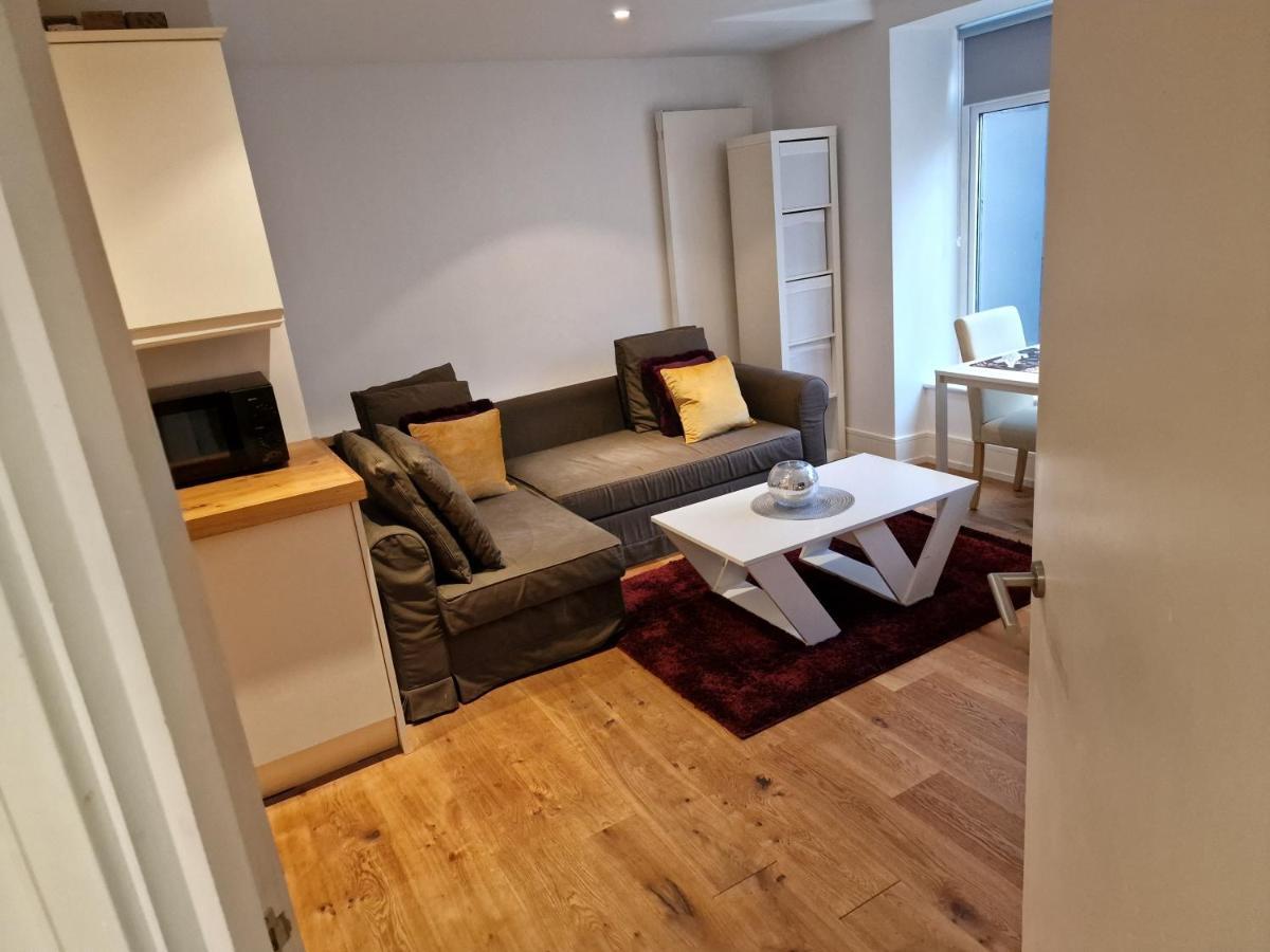 Lovely 1-bed In Apartment London