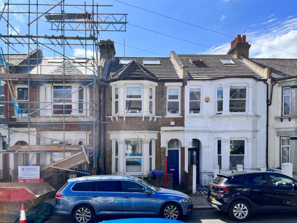 The Kilburn Crib - Stunning 3bdr Flat Lägenhet London