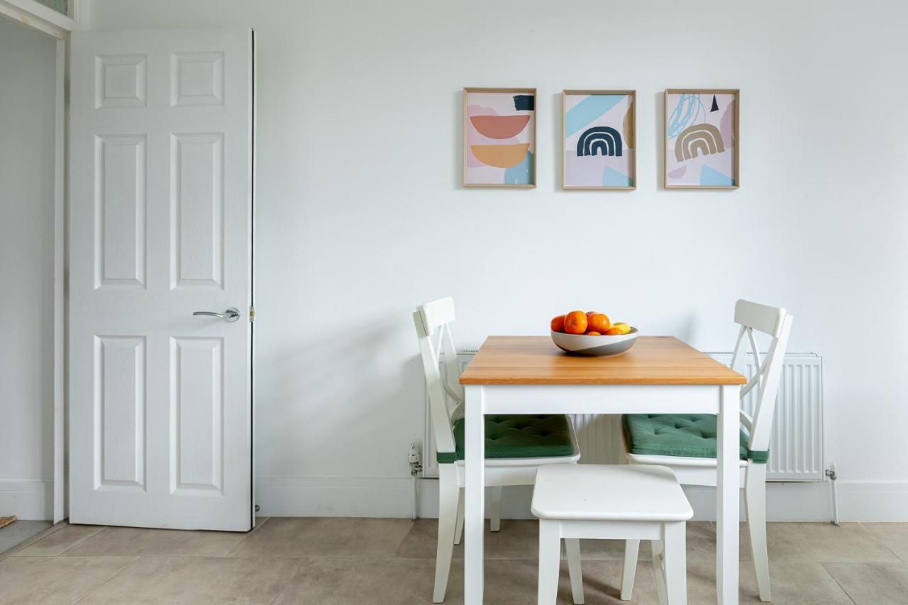 Appartement Spacious 3br House, 8 Min Kensal Green, Nw Londen