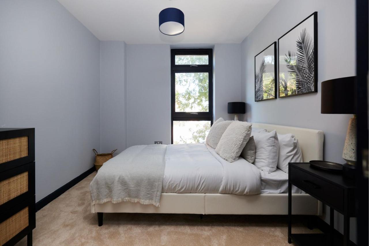 The Whitechapel Place - Stunning 2bdr Flat With Balcony Appartamento Londra